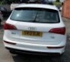 WHITE AUDI Q5 S LINE TFSI QUATTRO PETROL ESTATE 1984CC FIRST REGISTERED 1/3/2012 **** PLEASE NOTE THIS VEHICLE IS LOCATED IN CROYDON*** REG: SV120JE MILEAGE : 151684 KEY NO V5 MOT UNTIL 29/1/2026 BRAKE LINE WARNING LIGHT ON & RUNNING HEAVY **** TO AVOID S - 4