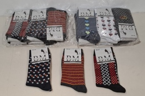 26 X BRAND NEW PACKS OF 12 DM BIGMRY WOMENS SOCKS IN VARIOUS COLOURS IN SIZE 36-42 IN ONE BOX