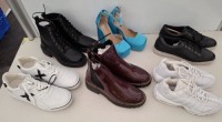 40 X MIXED SHOES LOT CONTAINING MUNICH TRAINERS IN BLUE/GREEN IN SIZE 41 , ISAW IT FIRST SPLIT BOOTS IN BLACK IN SIZE UK 5 . MISSGUIDED HIGH BLOCK HEEL IN TEAL IN SIZE 5 , HURLEY X SANDALS IN BLACK IN SIZE 8 ETC IN TWO TRAYS (NOTE - TRAYS NOT INCLUDED)