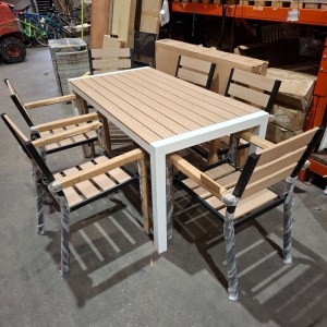 1 X BRAND NEW 7 PIECE IN DOOR OUT DOOR STUDIO DINING SET TO INCLUDE 1 TABLE IN SIZE L 156 X W 81 X H 76 CM IN ALUMINIUM FRAME WITH COMPOSITE WOOD IN BROWN / WHITE WITH 6 CHAIRS IN ALUMINIUM FRAM / COMPOSITE WOOD IN BROWN / BLACK
