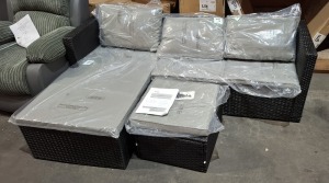 1 X STUDIO BALI CORNER RATTAN SOFA IN BLACK TO INCLUDE SOFA IN SIZE W 128 X D 64 X H 61CM AND ONE TABLE / FOOT STOOL IN SIZE W 50 X 50 X H 30 CM IN ONE BOX (CUSTOMER RETURNS / UNKNOWN CONDITION )
