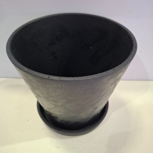 6 X BRAND NEW HAY FLOWERPOT AND SAUCER IN BLACK IN SIZE DIAM 21.5 X H 20 IN ONE BOX - RRP EACH &pound;26.20