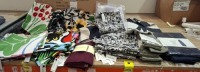 45 X PIECE BRAND NEW MIXED LOT CONTAINING MARIMEKKO CUSHION COVERS IN VARIOUS STYLES AND COLOURS , THE ORGANIC KITCHEN AND WASH CLOTHS IN SIZE 30 X 35 IN CLAY , LONG APRON IN DARK BLUE SIZE 110 X 105 CM ETC
