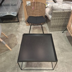 2 X BRAND NEW LOT CONTAINING 1 HAY TRAY COFFEE TABLE IN METAL / BLACK IN SIZE 60 X 60 X 39 CM - RRP £235 - AND ONE BERTOIA OUTDOOR SIDE CHAIR IN METAL / BLACK - RRP £1404 - TOTAL RRP FOR LOT £ £1639