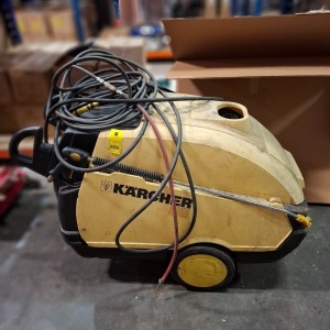 1 X KARCHER PRESSURE WASHER - HDS 745 (UNTESTED)