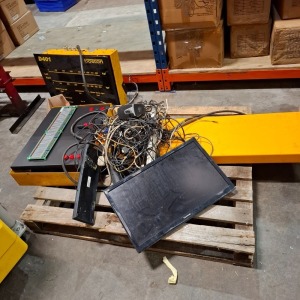 BOSTON MOT EQUIPMENT TO INCLUDE BRAKE FORCE TESTER AND PC