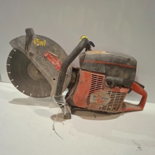 1 X HUSQUARNA PETROL POWERED CONCRETE SAW