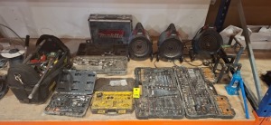 100 + MIXED TOOLS LOT CONTAINING HALFORDS ADVANCED TOOL BOX SET , ERBAUER SPACE HEATERS , STANLY FATMAX TOOL BAG FULL OF MIXED TOOLS HAMMER VARIOUS SPANNERS VEWERK CUTTING DISC FOR STAINLESS STEEL ETC ON HALF A BAY