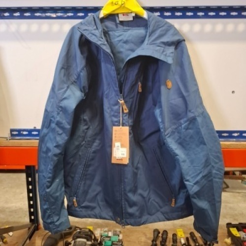 1 X FULL RAVEN WATERPROOF JACKET IN DARK BLUE IN SIZE LARGE (NOTE - AUTHENTICITY UNKNOWN)