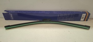 350 X AXEBLINK WINDSCREEN WIPERS IN SIZE 28 IN 7 BOXES