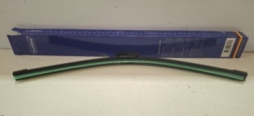 300 X AXEBLINK WINDSCREEN WIPERS 2 IN SIZE 17 2 IN SIZE 16 AND 2 IN SIZE 15 IN 6 BOXES