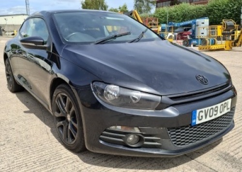 BLACK VOLKSWAGEN SCIROCCO TSI COUPE PETROL 1390CC 6 SPEED MANUAL GEARBOX 1ST REGISTERED: 21/7/2009 REG: GV09OPL MILES: 118628 1 KEY (VEHICLE WILL NOT START) NO V5 NO MOT *** NOTE: NON RUNNER***