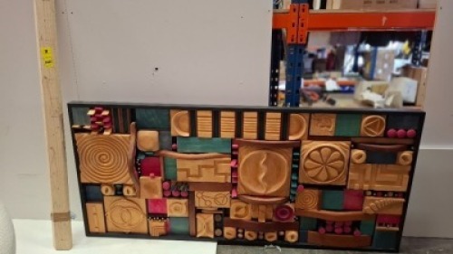 1 X HAND CARVED WOODEN MOSIAC ART PIECE IN SIZE L183CMXH83CM