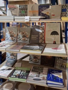 40 X BRAND NEW MIXED BOOKS LOT CONTAINING AWARD WINNING BRITISH DESIGN BY LILY CROWTHER , FONT AND FLAVOUR SCANDINAVIAN MOMENTS WITH NORDIC BAKERY , FISCHER & LABRUNE THE NIGHT WATCHMAN , SHARE SCANDINAVIA EDITION ETC OVER 3 SHELVES