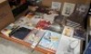 40 X BRAND NEW MIXED BOOKS LOT CONTAINING THE HOUSE OF LOST AND FOUND , WOOD PHAIDON , GEORG JENSEN REFLECTIONS , KINFOLK HOSPITALITY ETC ON HALF A BAY