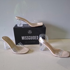 30 X BRAND NEW MIXED MISSGUIDED SHOES CONTAINING MID CLEAR HEEL BLOCK HEEL IN NUDE , CLEAR HEEL BLOCK HEEL MULE IN CLEAR , PERSPEX BLOCK HEEL MULE SANDAL IN SAND ETC ALL IN SIZE 4