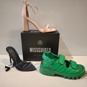 30 X BRAND NEW MIXED MISSGUIDED SHOES CONTAINING WF SATIN POINTED LACE UP BARELY THERE IN BLACK , QUILTED GRANDAD SANDAL IN GREEN , EXTREME PLATFORM SATIN HEELED SANDAL IN BLACK ETC ALL IN SIZE 7