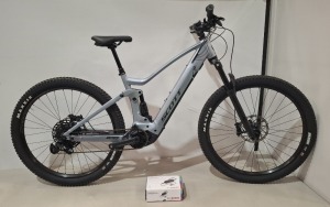 SCOTT STRIKE ERIDE 930 BIKE MODEL: 422554 SIZE: M ORIG RRP: £3699 STRIKE ERIDE ALLOY FRAME MARZOCCHI Z2 AIR 140MM FORK X-FUSION NUDE, 140MM, TWINLOC SRAM SX-NX EAGLE 12 SPEED BOSCH CX, UP TO 1125WH, POWERTUBE SHIMANO 4 PISTON DISC BRAKES SYNCROS DROPPER P