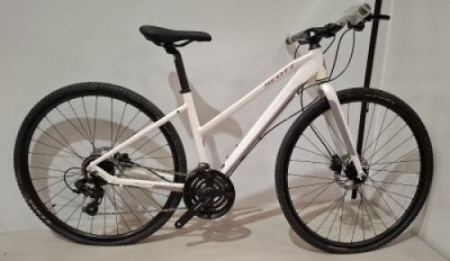 SCOTT SUB CROSS 50 LADY (KH) BIKE MODEL: 280832 SIZE: S ORIG RRP &pound;599 SUB CROSS MEN/LADY ALLOY FRAME SUB CROSS STEEL RIGID FORK SHIMANO TOURNEY TX800 24 SPEED TEKTRO HYD. BRAKES KENDA BOOSTER TYRES CONDITION: VERY GOOD (FEW CHPS) SEE ALL IMAGES