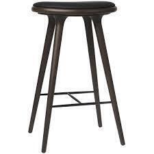 1 X COPE 740 HIGH STOOL IN BLACK IN SIZE H 70 - NOTE EX DISPLAY SOME MARKS SCUFFS AND CRACKS -