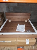 4 X BRAND NEW PARTS FOR STRING FURNITURE / SHELVING UNIT LOT CONTAINING 1 SIDE PANEL IN WHITE IN SIZE 200 X 30 CM AND 3 FOLDING TABLE IN WALNUT / WHITE IN SIZE 78 X 69