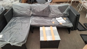 1 X STUDIO KAUAI CORNER RATTAN SET WITH COFFEE TABLE - NOTE IN ONE BOX / CUSTOMER RETURNS