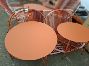1 X BRAND NEW STUDIO BARCELONA ROPE LOUNGE SET TO INCLUDE 1 X DOUBLE CHAIR , 2 X SINGLE CHAIRS , 1 X LARGE TABLE AND 1 SMALL TABLE IN CORAL / PINK - PRE - BUILT