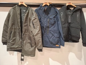 5 X BRAND NEW CRIMINAL DAMAGE COATS CONTAINING 1X COAT IN ORANGE AND BLACK IN SIZE S , 1X BRONN JACKET IN BLACK IN SIZE M , 1X MA1 LONGLINE BOMBER IN KHAKI IN SIZE XL , 1X COAT IN NAVY IN SIZE M , 1X PUFFER JACKET IN NAVY IN SIZE S ON HALF A RACK