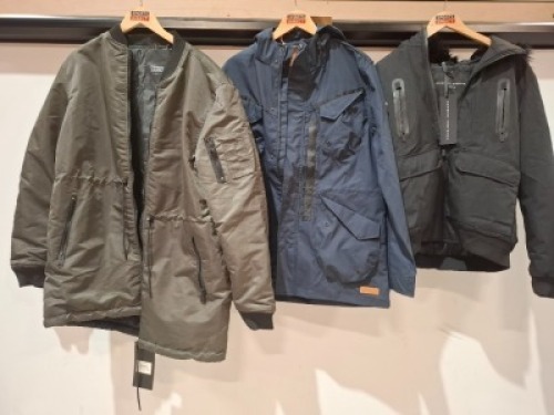5 X BRAND NEW CRIMINAL DAMAGE COATS CONTAINING 1X COAT IN ORANGE AND BLACK IN SIZE S , 1X BRONN JACKET IN BLACK IN SIZE M , 1X MA1 LONGLINE BOMBER IN KHAKI IN SIZE XL , 1X COAT IN NAVY IN SIZE M , 1X PUFFER JACKET IN NAVY IN SIZE S ON HALF A RACK