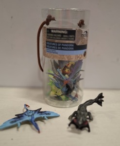 36 X BRAND NEW DISNEY CREATURES OF PANDORA AVATAR THE WAY OF WATER PLAY SETS - RRP EACH £15 - IN 3 BOXES