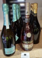 8 X BRAND NEW MIXED ALCOHOL LOT CONTAINING 4 PROSECCO D.O.C EXTRA DRY MILLIESIMATO DECASTELLO 75CL , 3 FINE SPARKLING NOZECO ALCOHOL FREE 75CL , 1 REMY MARTIN COGNAC FINE CHAMPAGNE 70CL