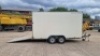 BLUE LINE TRAILER WITH TWIN AXLE 3500KG BOX TRAILER WITH BRADLEY HITCH AND REAR RAMP 4300MM LONG 1700MM WIDE 2100MM TALL YOM: NOT KNOWN (SEE PLATE IMAGE FOR DETAILS) - 6