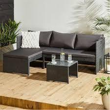 1 X STUDIO KAUAL CORNER RATTAN SET WITH COFFEE TABLE - NOTE IN ONE BOX / CUSTOMER RETURNS
