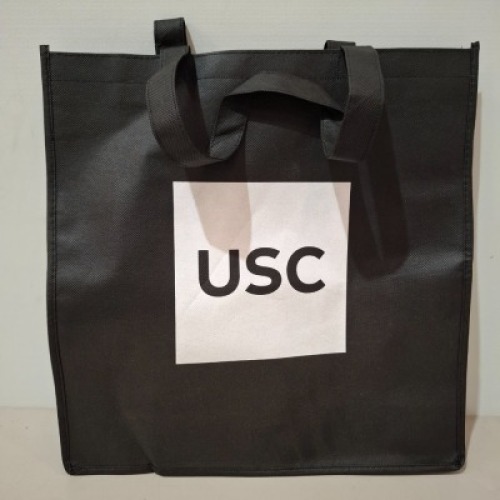 900 X USC REUSABLE TOTE BAGS IN 9 BOXES