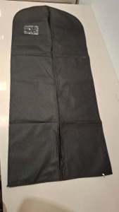 1000 + VAN MILSWER ZIPPER POUCH TOTE BAGS AND 100 PLAIN BLACK SUIT CARRIERS 54 IN 6 BOXES