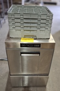 1 X SMEG DISHWASHER WITH 4 CLEANING TRAYS