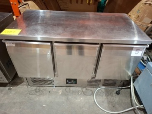 1 X BLIZZARD 3 DOOR REFIGERATED PREP COUNTER