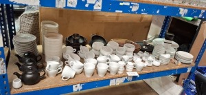 FULL BAY MIXED LOT TO INCLUDE SMALL PLATES - COFFEE AND TEA CUPS - TEA POTS - MILK POTS - BOWLS - LARGE PLATES IN VARIOUS STYLES ETC