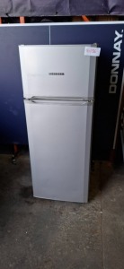 1 X LIEBHERR REFRIGERTOR / FREEZER - IN GREY IN SIZE 140 X 55 X 60 CM