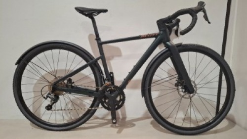 SCOTT CONTESSA SPEEDSTER G EQ - NEW - UNBOXED MODEL: 290528 SIZE: 47 ORIG RRP &pound;1699 SPEEDSTER GRAVEL DISC ALLOY FRAME SHIMANO TIAGRA DISC 20 SPEED SCHWALBE G-ONE BITE TYRES (SEE ALL IMAGES)