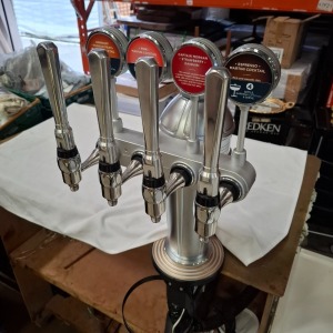 1 X MOBILE COCKTAIL DISPENSING MACHINE - 4 FLAVOUR WITH CHILLER