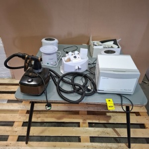 7 X PIECE MIXED SALON BEAUTY LOT CONTAINING 1 X AURA XENA HVLP SPRAY TAN MACHINE & GUN , 2 X ULTRASONIC CLEANER , 1 X BALMAIN HAIR COUTURE VOLUME APPLICATER FOR EXTENDING HAIR , 1 X HIVE NEOS WAX HEATER , 1 X PHD SAFEWAX HEATER , 1 X TAIJI MINI CABI