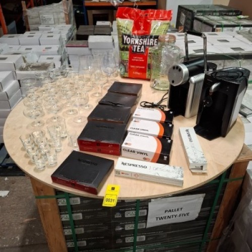 60 X PIECE MIXED LOT CONTAINING NESPRESSO COFFEE MACHINE , VARIOUS GLASSES IN VARIOUS SIZES , BIG BAG OF YORKSHIRE TEA BAGS , BOXES OF NESPRESSO COFFEE CAPSULES ETC