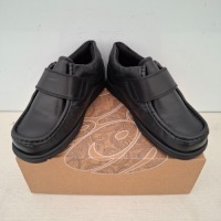 24 X PAIRS OF BRAND NEW KIDS PRETTY GREEN HARROW VELCRO SHOES IN BLACK ALL IN SIZE 2 RRP FOR EACH IS &pound;45 - TOTAL RRP FOR LOT &pound;1080