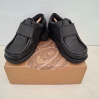 24 X PAIRS OF BRAND NEW KIDS PRETTY GREEN HARROW VELCRO SHOES IN BLACK ALL IN SIZE C10 RRP FOR EACH IS &pound;45 - TOTAL RRP FOR LOT &pound;1080