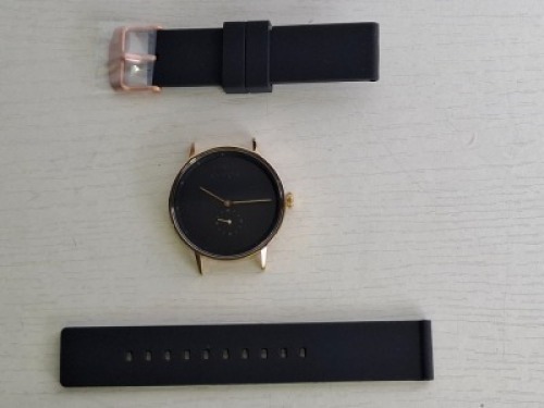 10 X BRAND NEW KANSKE STAINLESS STEEL WATCH IN COLOUR GOLD WITH 10 BLACK RUBBER STRAPS (NOTE NO STRAP SPRING BARS )