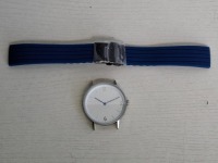 10 X BRAND NEW KANSKE STAINLESS STEEL WATCH IN COLOUR SILVER WITH 10 NAVY BLUE RUBBER STRAPS (NOTE NO STRAP SPRING BARS )