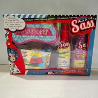 18 X BRAND NEW PAIN IN THE SASS HANGOVER GIFT KITS