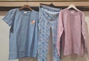 20 X BRAND NEW MIXED MAMALICIOUS CLOTHING LOT TO INCLUDE KNITTED JUMPER - ZIPPED FLEECE - BLUE TOP - ACTIVE TIGHTS - ETC ALL IN VARIOUS SIZES