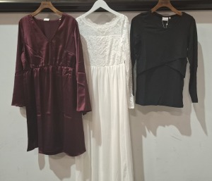20 X BRAND NEW MIXED MAMALICIOUS CLOTHING LOT TO INCLUDE WINE DRESS - TUBE BRAS - JUNE TOP - MAXI DRESS ETC ALL IN VARIOUS SIZES